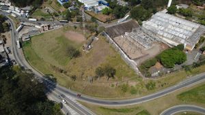 Image 14 - 927347