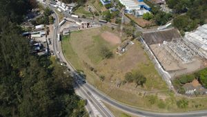 Image 3 - 927347