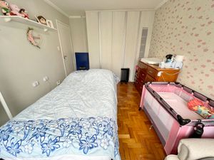 Image 15 - 927350
