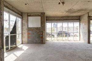 Image 6 - 927360
