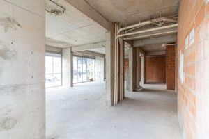 Image 13 - 927360