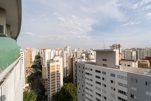 Image 18 - 927363
