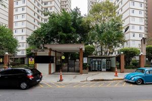 Image 36 - 927367