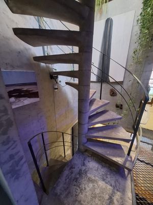 Image 34 - 927369