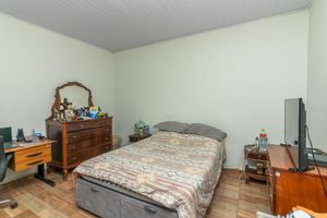 Image 4 - 927370