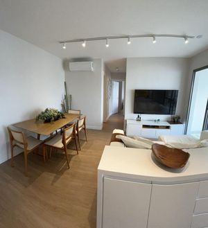 Image 3 - 927371
