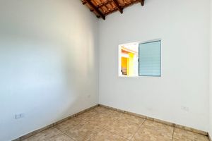 Image 35 - 927373