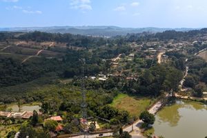 Image 1 - 927373