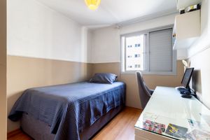 Image 3 - 927374