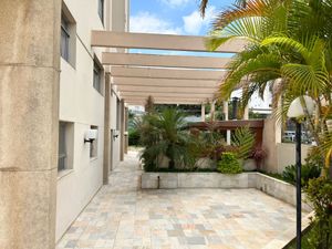 Image 13 - 927376