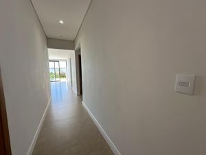 Image 6 - 927378