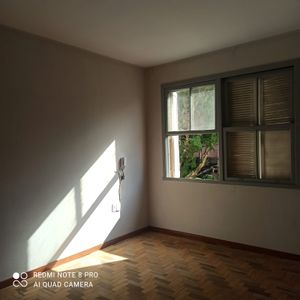 Image 1 - 927385