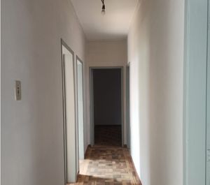 Image 3 - 927385