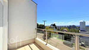 Image 24 - 927392