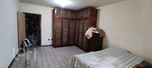 Image 4 - 927394