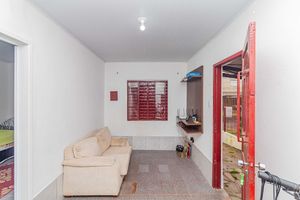 Image 28 - 927399