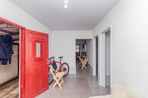 Image 32 - 927399