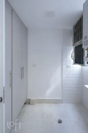 Image 13 - 927409