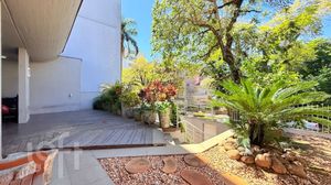 Image 38 - 927415