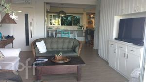 Image 3 - 927419