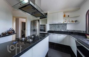 Image 3 - 927425