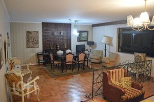 Image 4 - 927439