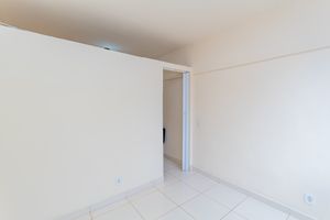Image 3 - 927445