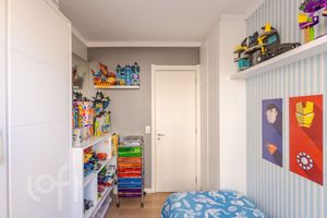 Image 16 - 927447