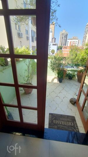 Image 19 - 927448