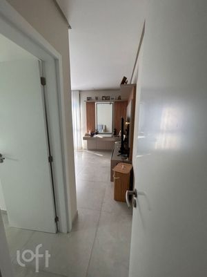Image 26 - 927454