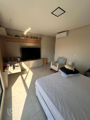 Image 29 - 927454