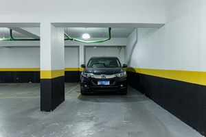 Image 34 - 927470