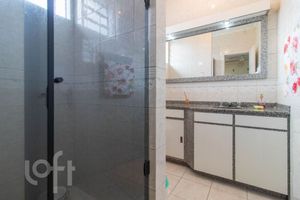 Image 19 - 927491