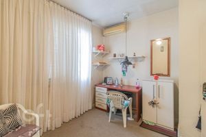 Image 6 - 927491