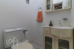 Image 4 - 927491