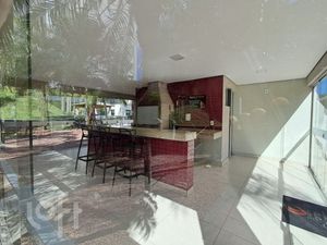 Image 12 - 927492