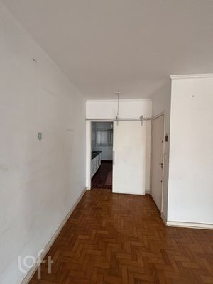 Image 7 - 927496