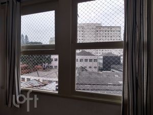 Image 1 - 927498