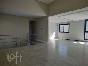 Image 4 - 927501