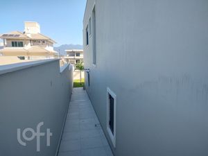 Image 30 - 927501