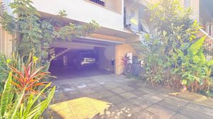 Image 32 - 927515