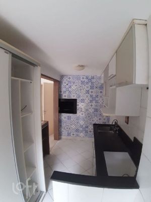 Image 4 - 927525