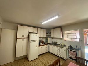 Image 9 - 927527