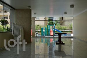 Image 3 - 927532