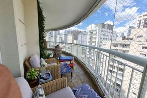 Image 1 - 927534