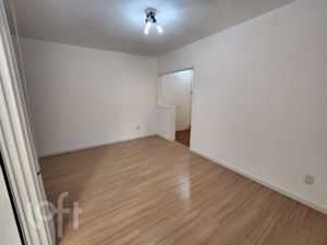 Image 3 - 927546