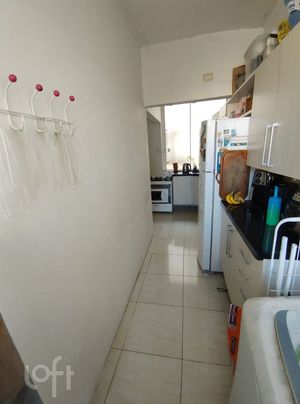 Image 6 - 927548