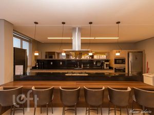Image 38 - 927553