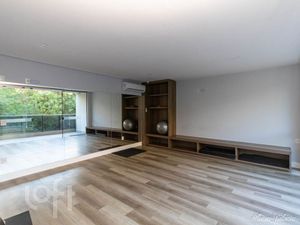 Image 34 - 927553