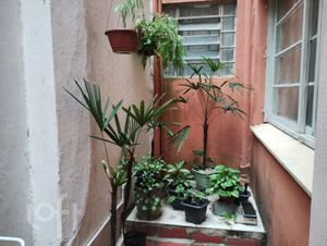 Image 5 - 927554